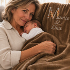 Plaid Personnalisé Brodé Mamie et Prénom Petit-Enfant