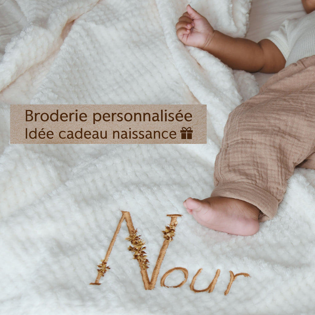 Couverture Bébé Personnalisée Brodée Prénom Nid Abeille